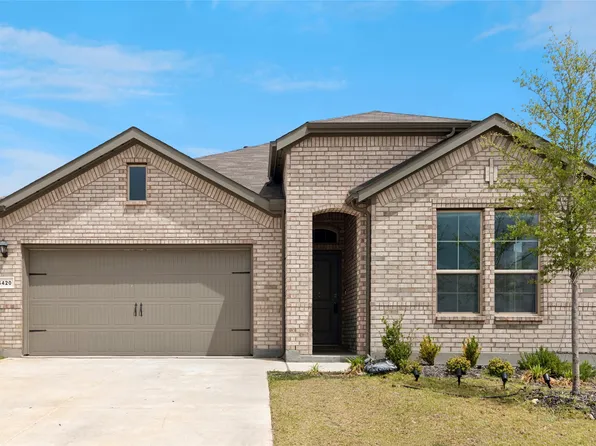 5420 Gold Pond Dr, Fort Worth, TX 76179