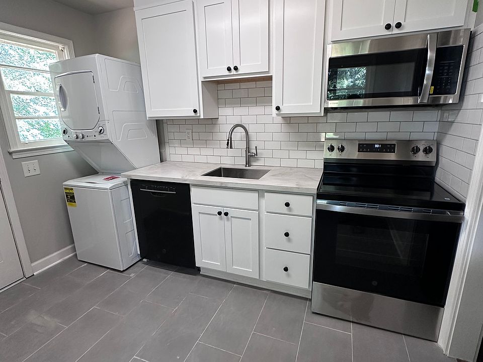 1st image of 146 Kentucky Cir #A