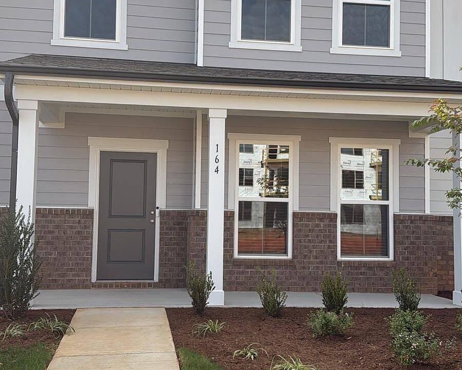 1st image of 164 Abbots Mill Dr