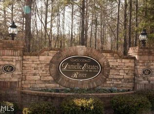 5045 Longridge Dr, Villa Rica, GA 30180