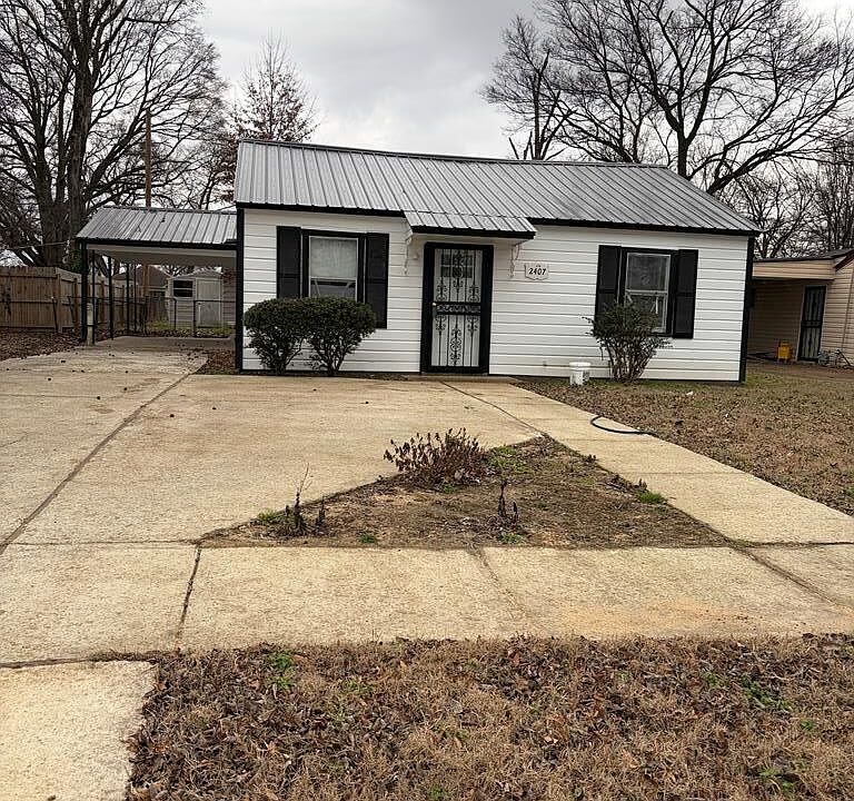 1st image of 2407 Autumn Ave