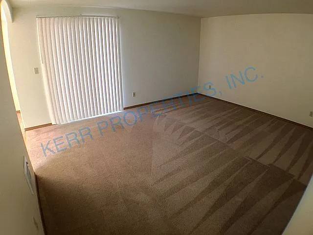 Modern 2-Bed, 2-Bath Multiplex in Gresham 1126 Sq Ft of Comfortable Living! — Photo 2