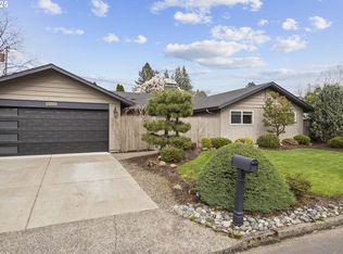 9005 SW Caroline Dr, Portland, OR 97225