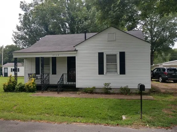 2514 McDearmon Ave, Humboldt, TN 38343