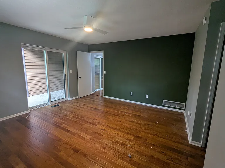 6241 Willow Ln — Photo 8