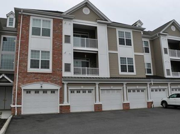 2221 Edward Stec Blvd