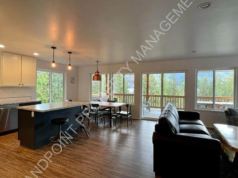 171 Cedar Dr — Photo 14