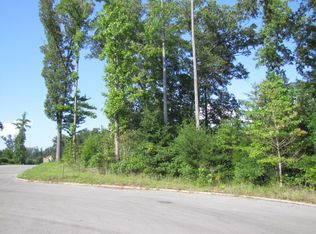 28 Lake Forest Dr, Somerset, KY 42503