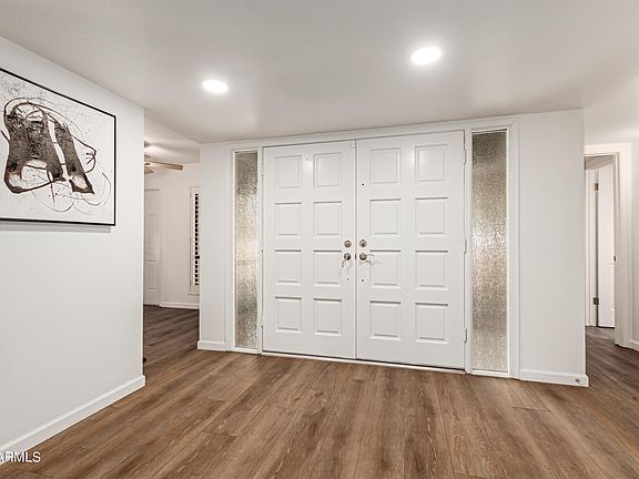 4th image of 26033 S HOLLYGREEN Drive