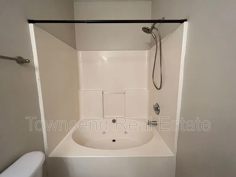 621 Marshtree Ln #107 — Photo 13