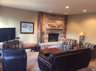 605 N Frontage Rd W #2, Vail, CO 81657