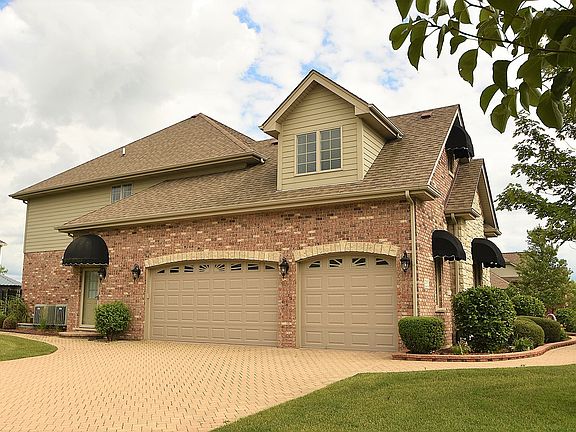 3rd image of 22901 Toscana Dr