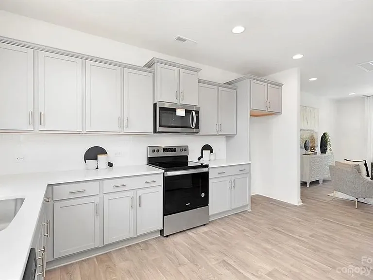 15128 Scoter St — Photo 9