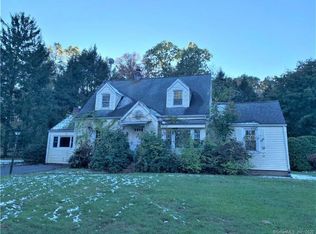 104 Field Rd, Cromwell, CT 06416