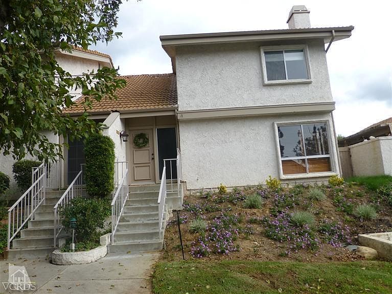 1st image of 327 Sprucewood Ave