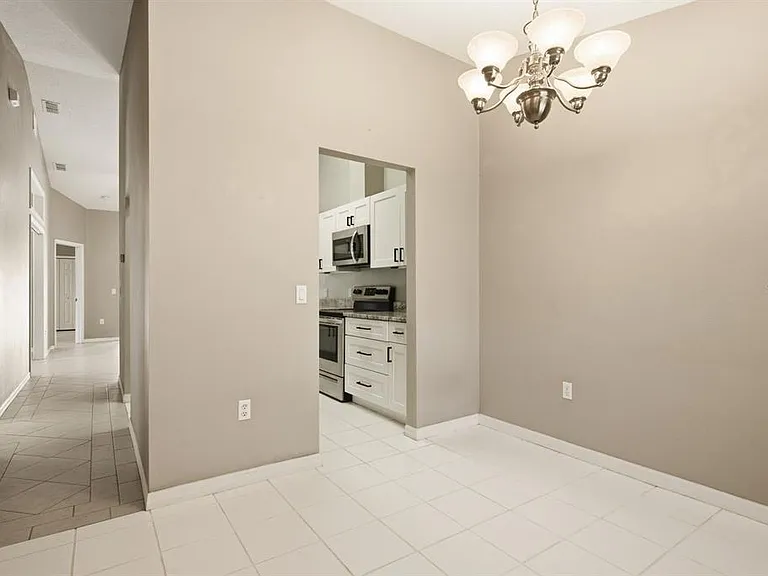 406 S Bayview Blvd #1 — Photo 7