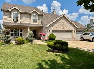 18606 Loras Ct, Country Club Hills, IL