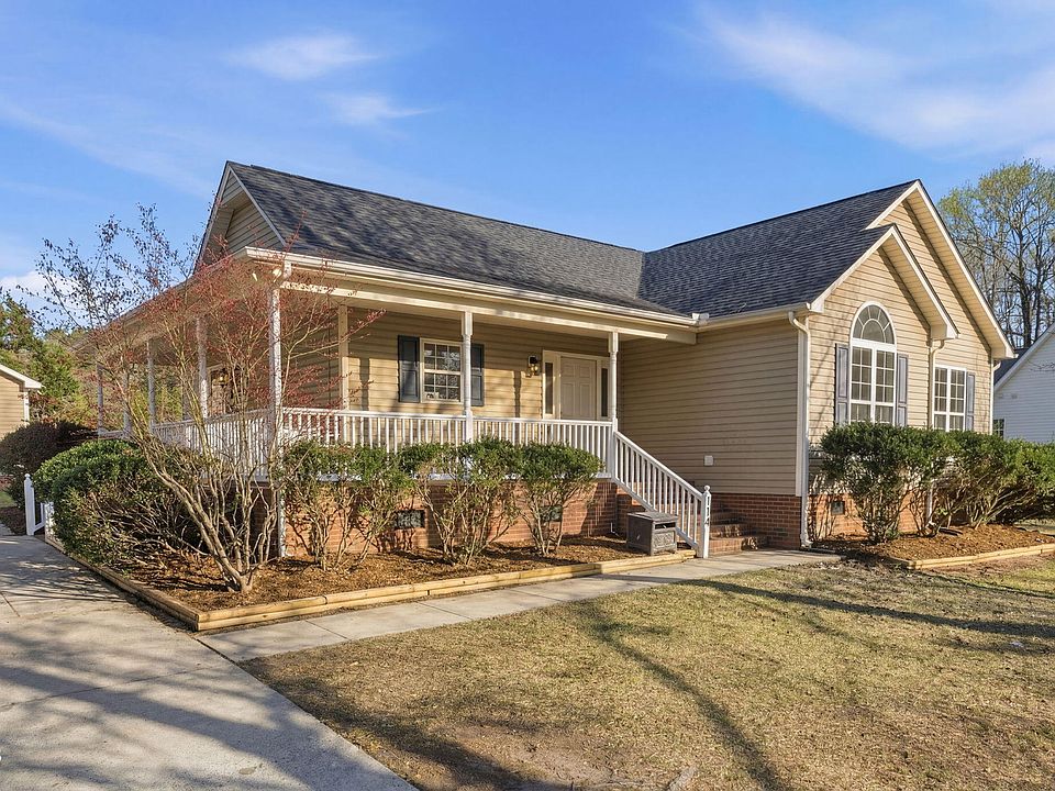 1st image of 114 Pisgah Dr