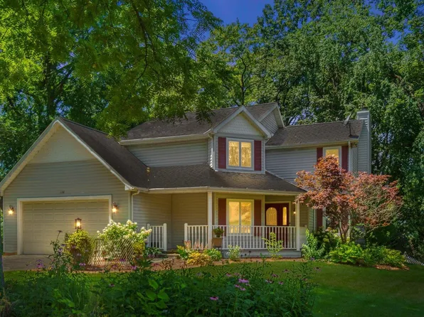 138 E Dellview Dr, Warsaw, IN 46582