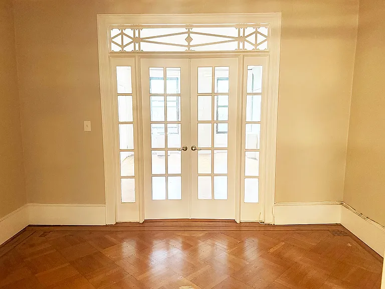 313 Clinton St #4 — Photo 7