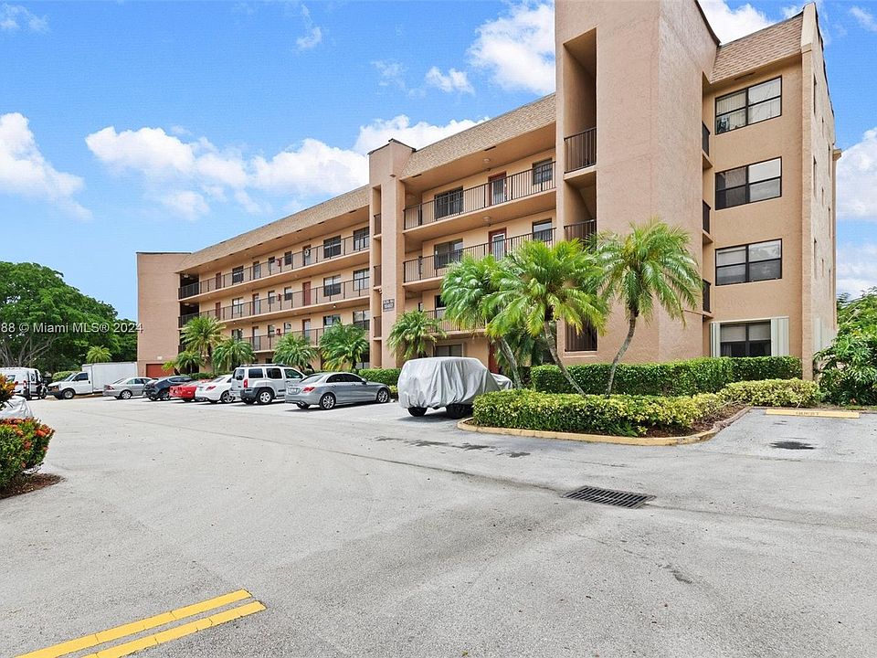 1st image of 10467 Sunrise Lakes Blvd APT 109