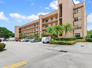 10467 Sunrise Lakes Blvd APT 109, Fort Lauderdale, FL 33322