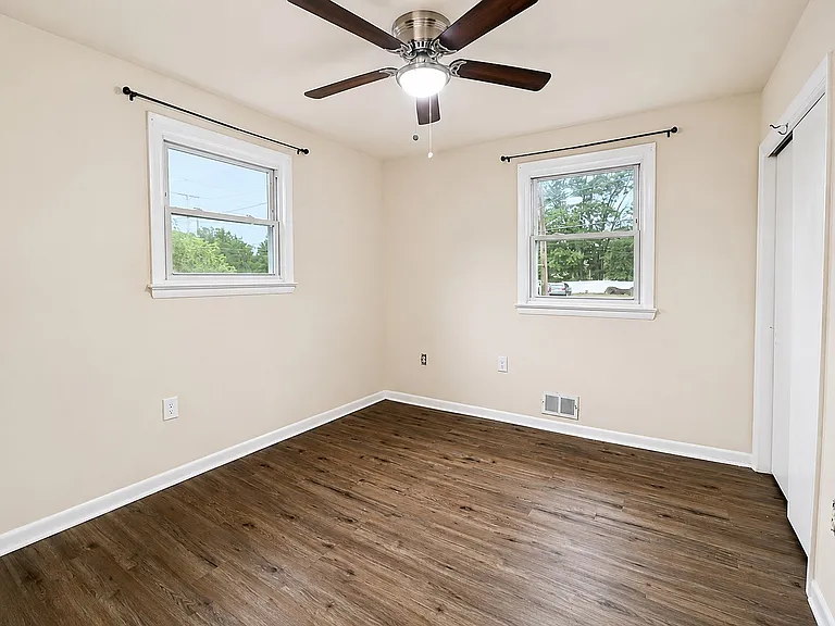 11312 Old Fort Rd — Photo 10