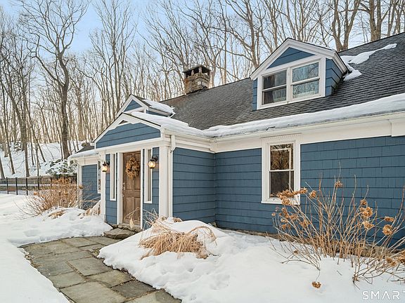 2nd image of 138 Putnam Park Road