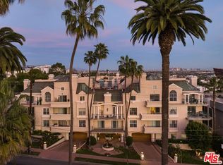 930 N Doheny Dr APT 305, West Hollywood, CA 90069
