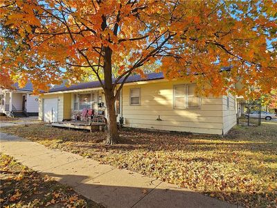 103 W 2nd Ave, Garnett, KS, 66032