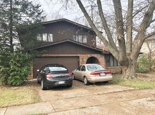 712 Carnation Ln, Matteson, IL 60443