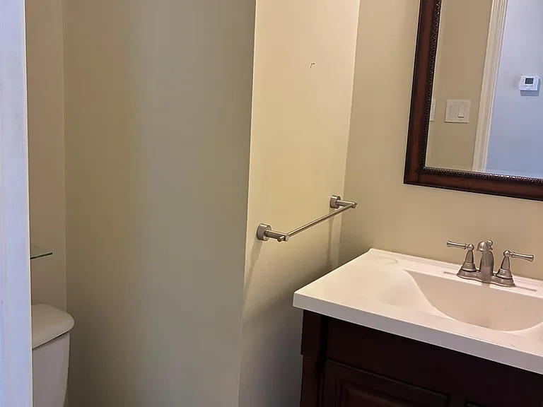 4635 Meadow Green Dr — Photo 23