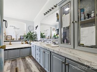 1756 Martin Rd, Kings Mountain, NC 28086