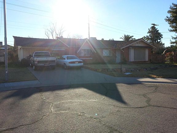 2nd image of 8717 E Vernon Ave
