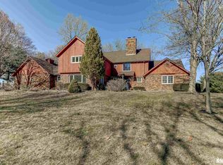 1515 New City Rd, Pawnee, IL 62558