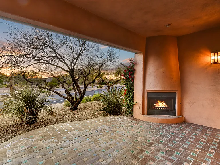Covered back Patio