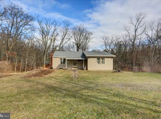 8327 Cromwell Church Rd, Hustontown, PA 17229