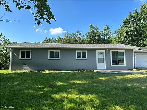 2nd image of 784 Robinhood Dr