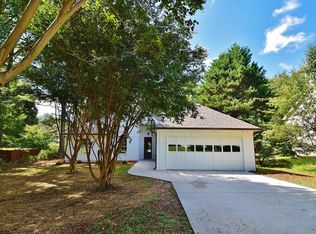28 Herald Dr, Bethlehem, GA 30620