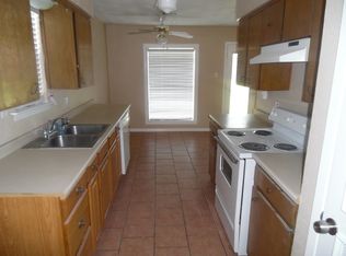 1829 Moonbeam Ln, Carrollton, TX 75006