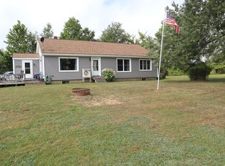 77 Spring Hill Rd, Palmyra, ME 04965