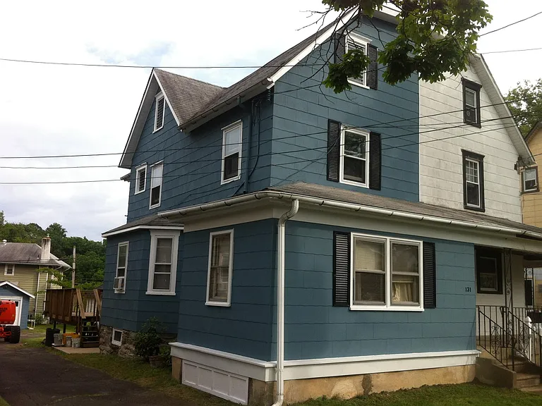 131 New St #B — Photo 2