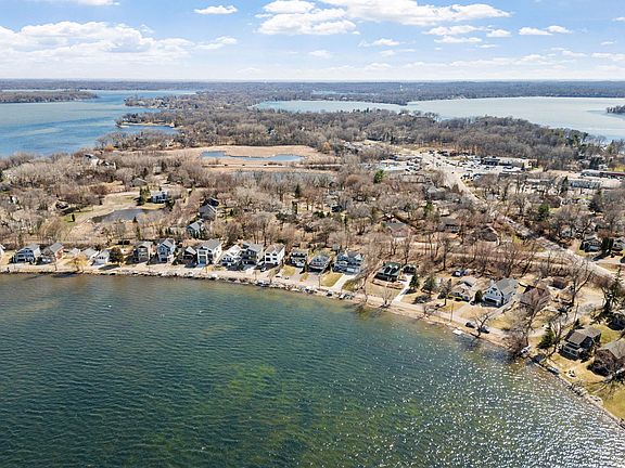 3rd image of 3393 Crystal Bay Rd