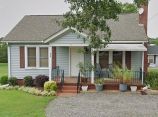 407 Hampton Rd, Greer, SC 29651