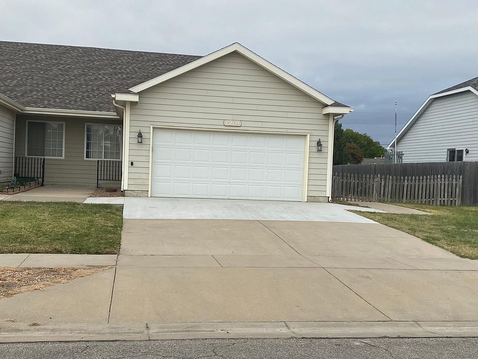 1st image of 1219 Sierra Dr