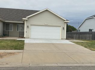 1219 Sierra Dr, Salina, KS 67401