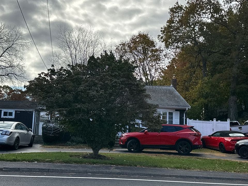 1st image of 23 Russ St