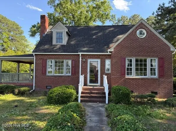 205 W Purvis Street, Robersonville, NC 27871