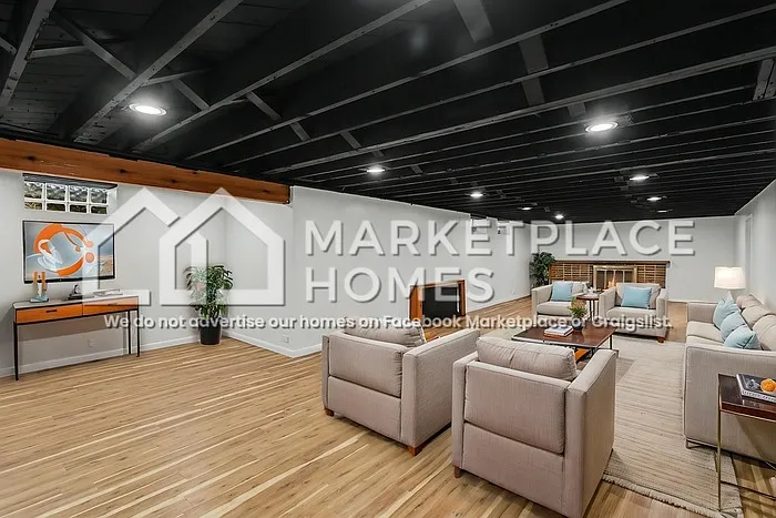 1220 E Square Lake Rd — Photo 21