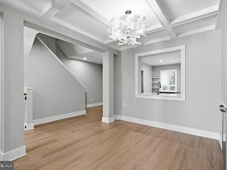 12087 Edgemere Cir — Photo 14